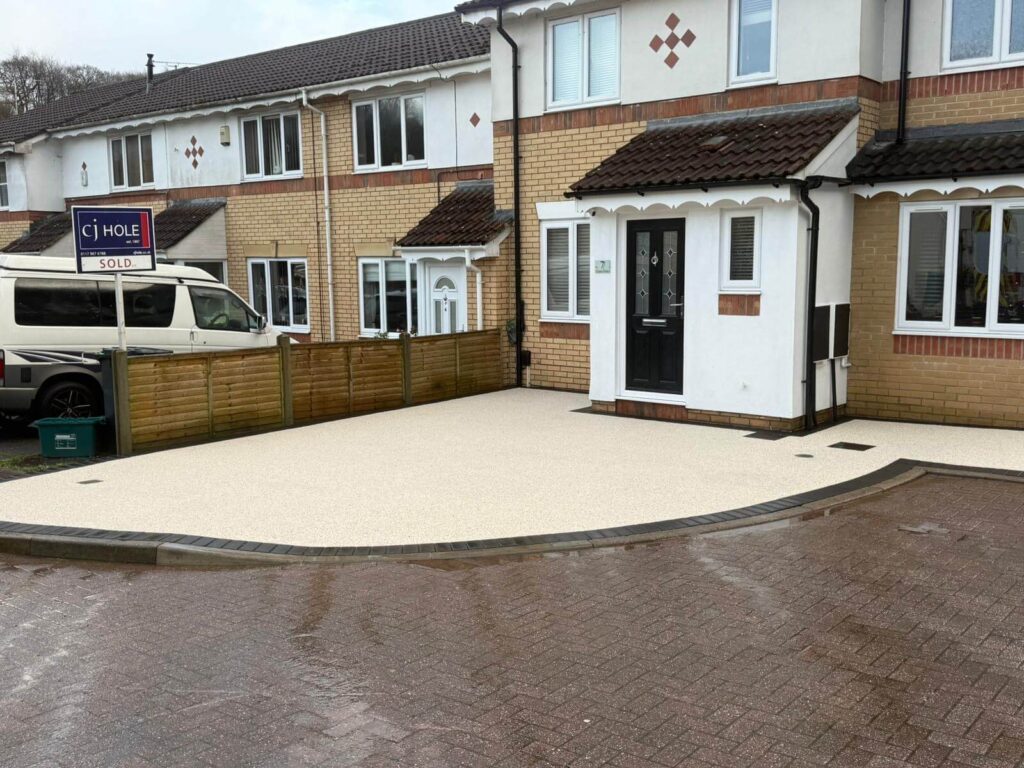 newly paved drive - A&C Landscapes Ltd landscaping services